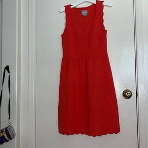 EUC Maeve Coral A-Line Knee-Length Dress w/ Back Lace Vent and Scallop Pattern